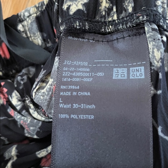 Uniqlo Black Floral Maxi Skirt - Picture 4 of 4